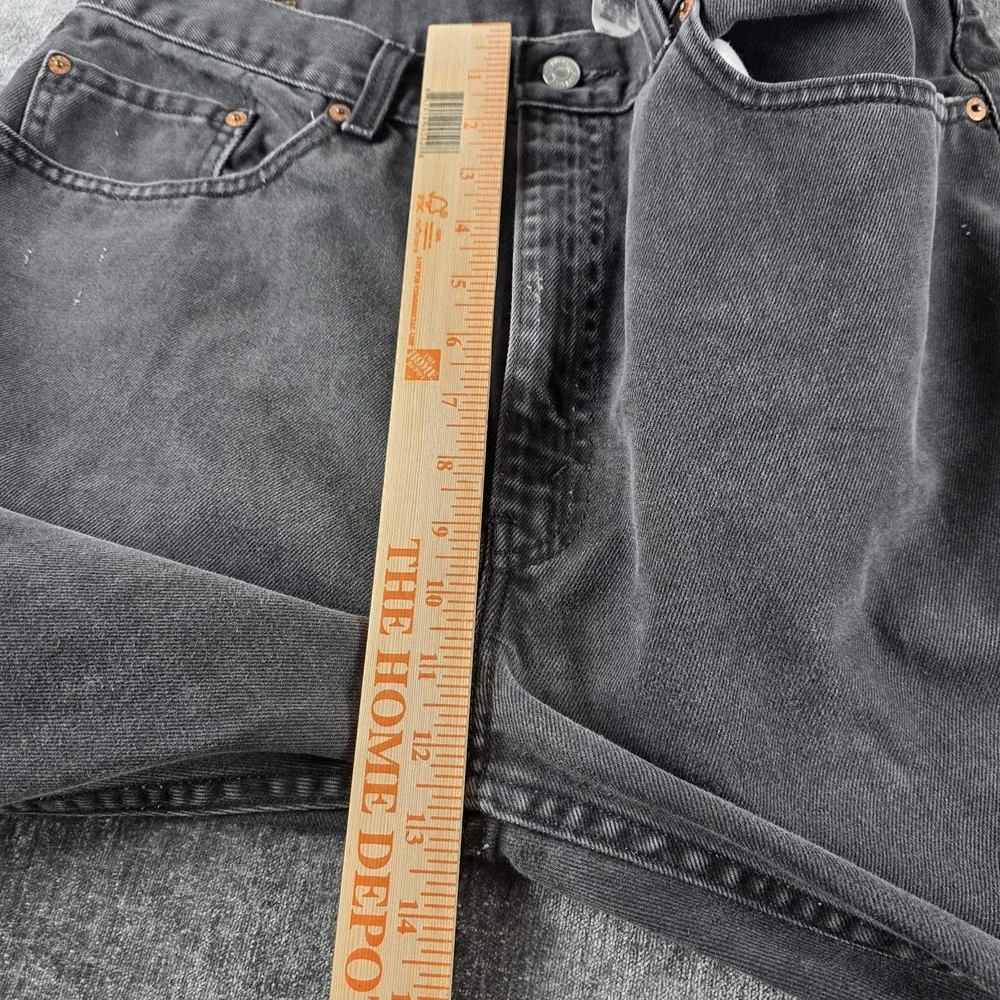 Levis measurements waist